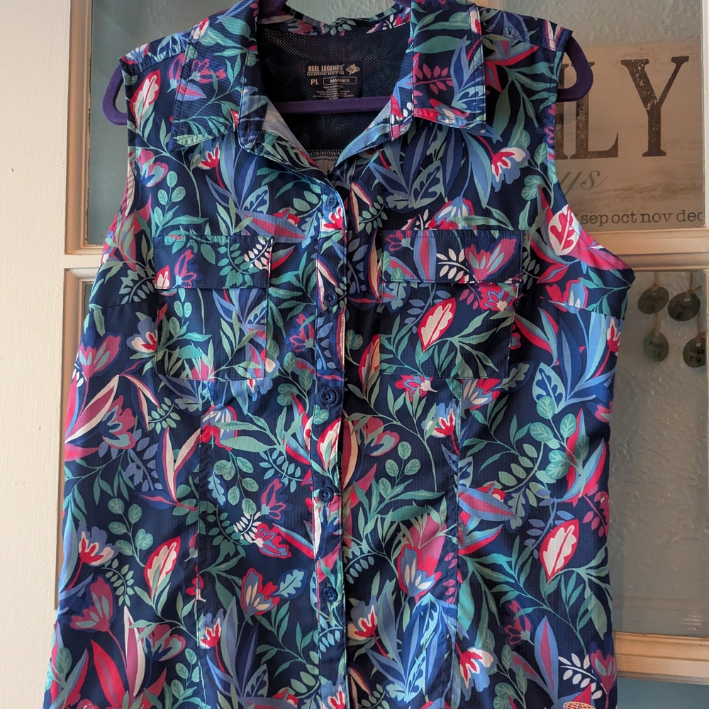 Reel Legends Blue Floral Sleeveless Button-Down Shirt